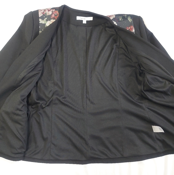 Cleo Open Front Floral Lined Black Pink Blazer Jacket, Medium - Picture 8 of 15